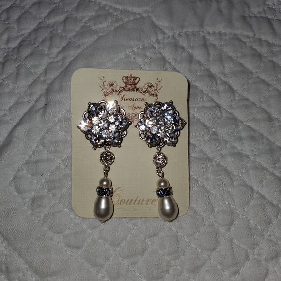 Cluster with pearl drop earringa - Picture 3 of 3